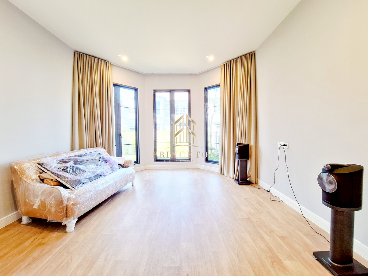 บ้านพัฒนาการ ศรีนครินทร์ : ขายหรือให้เช่า บ้านหรูสไตล์คฤหาสน์ นาราสิริ กรุงเทพกรีฑา 📞092-4252445 Narasiri Krungthep Kreetha