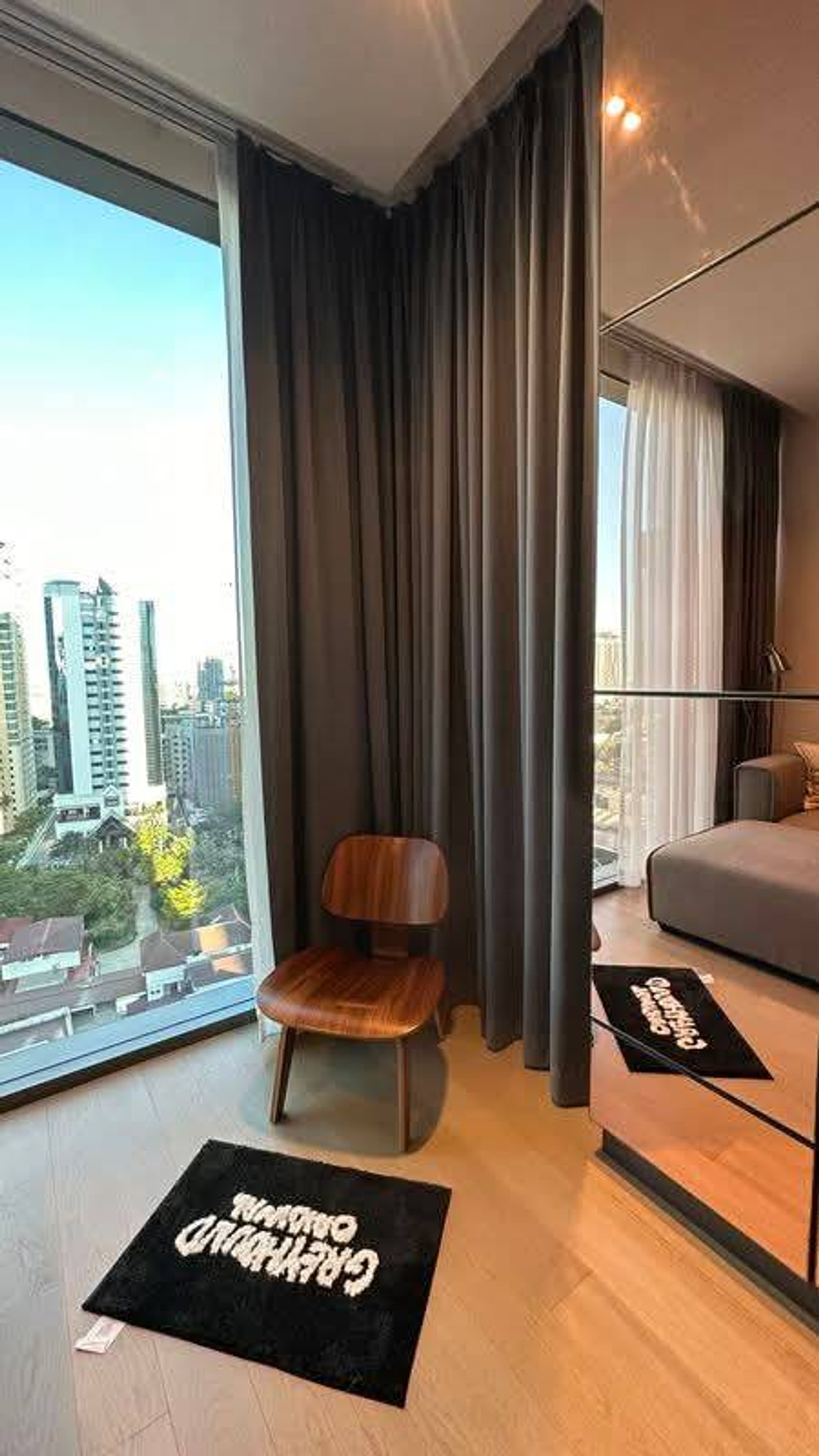 For SaleCondoSukhumvit, Asoke, Thonglor : The Strand Thonglor Ultra-Luxury 1-Bedroom Residence Next to BTS Thonglor Please call: 062-496-6454