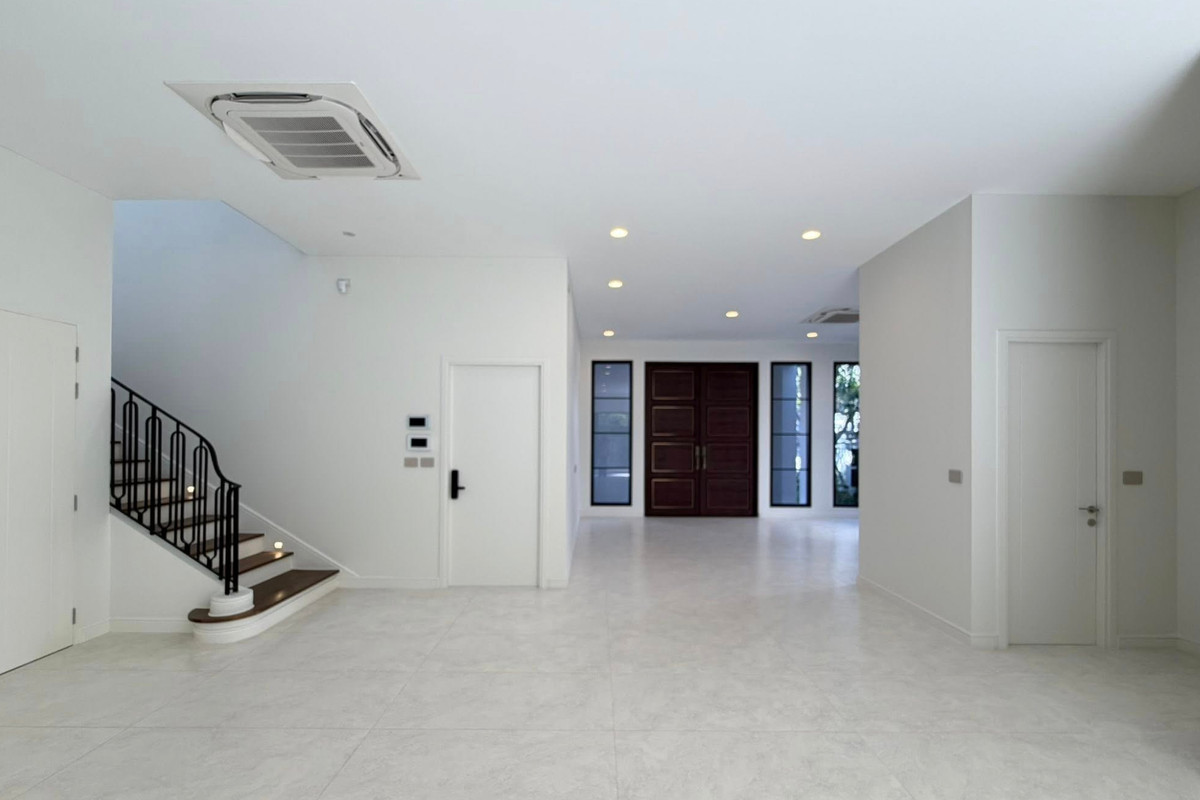 For RentHouseKasetsart, Ratchayothin : Luxury house for rent Large new house, 4 bedrooms, 378 sq m.