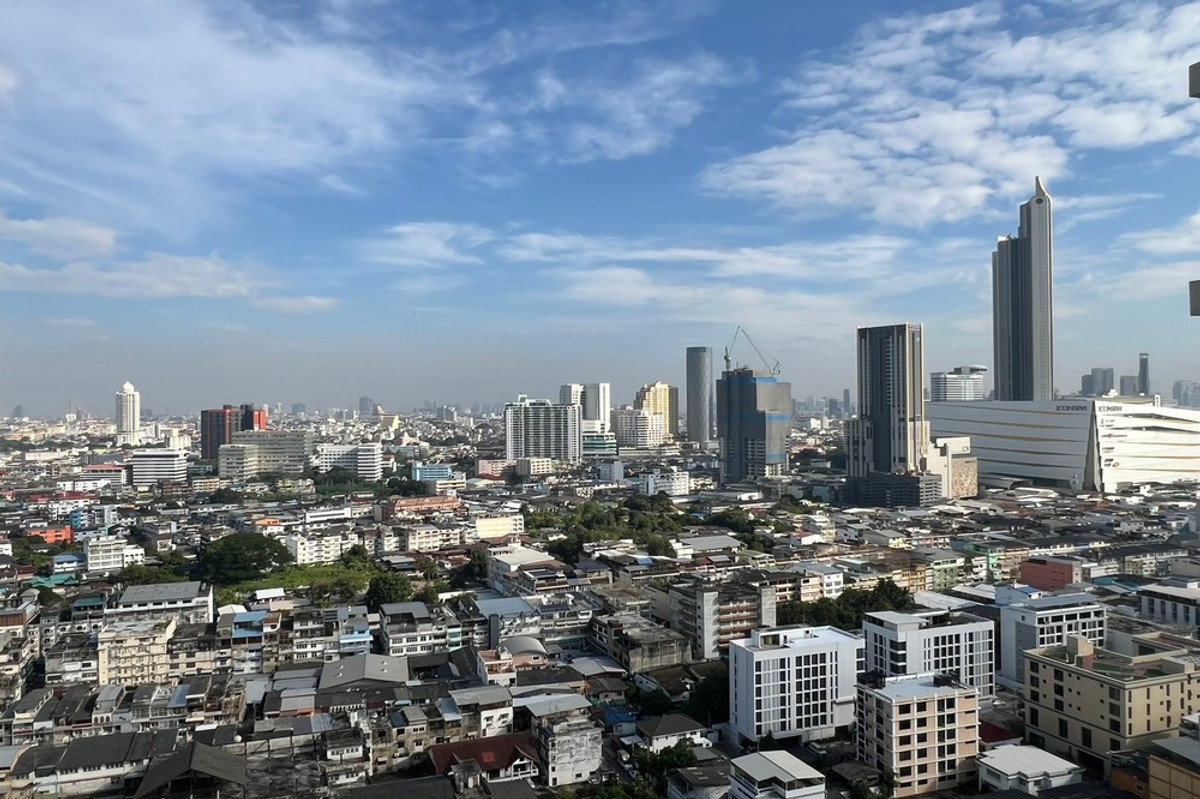 CondoWongwianyai, Charoennakor : 🔥 For Sale - Rent !! high floor 24++, ICONSIAM view!! 🔥 Code C20221204194..........Villa Sathorn, Studio room, 1 bathroom, furnished, ready to move in, Special Deal!!📣📣