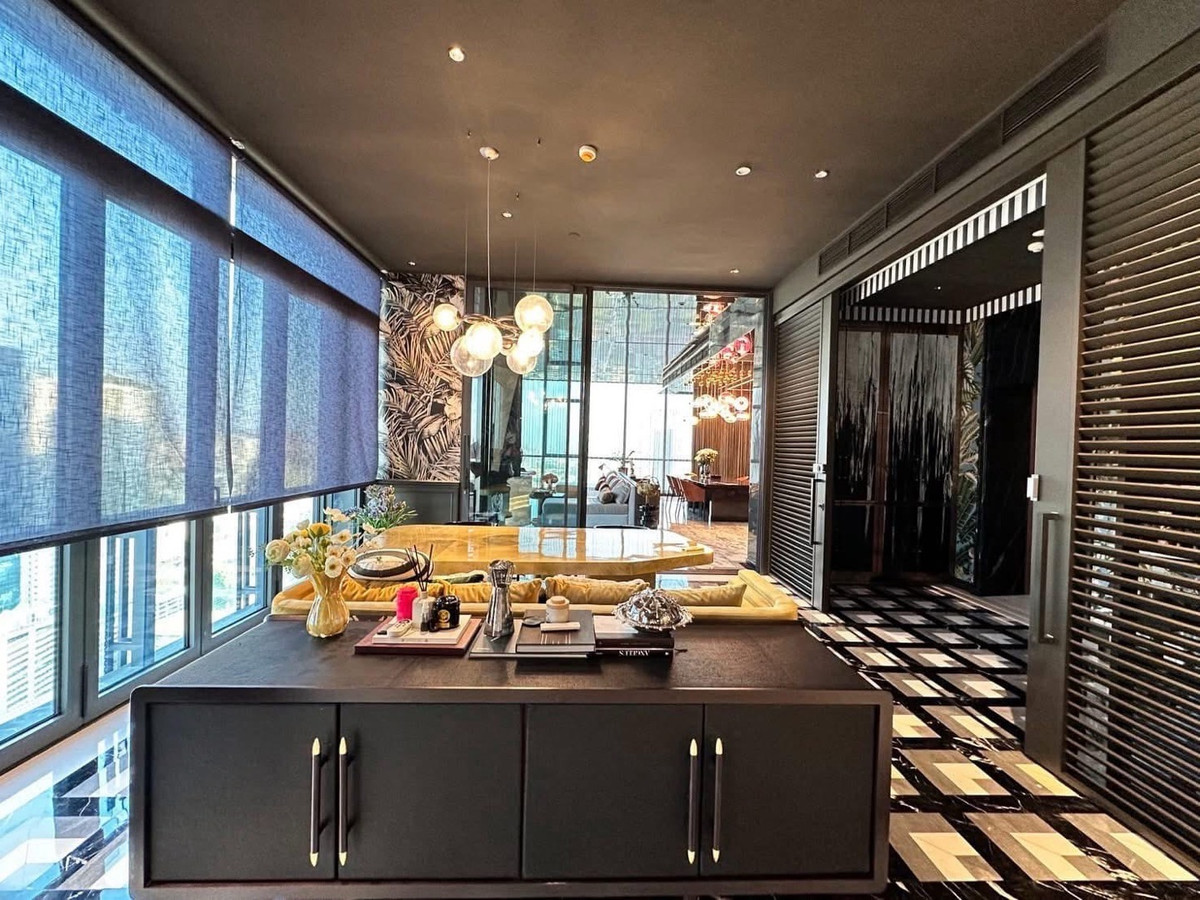 For RentCondoSukhumvit, Asoke, Thonglor : ✨ For Rent | The Monument Thonglor ✨ 
 The ultimate in Ultra Luxury living in the heart of Thonglor.