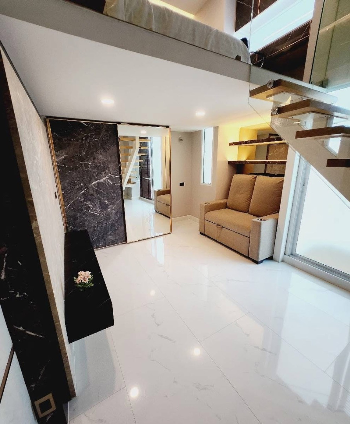 For SaleCondoSukhumvit, Asoke, Thonglor : 💎 Rare Item! Penthouse Duplex with over 200 sq.m. of space with 2 fixed parking spaces stated on the title deed ✨🔥