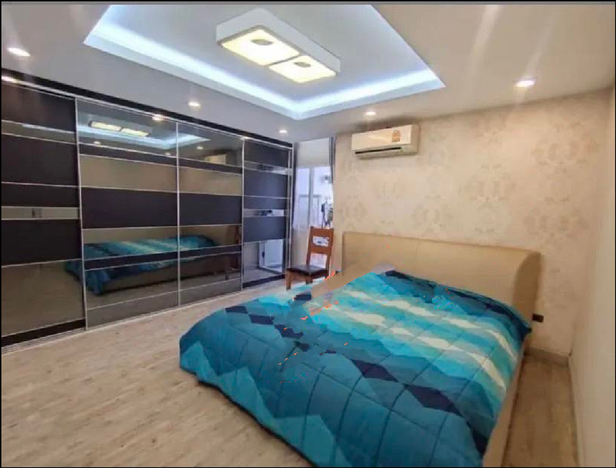 ขายคอนโดรัชดา ห้วยขวาง : ขายคอนโด 3 นอน 2 น้ำ 150 ตรม. โครงการ ศรีวรา แมนชั่น ใกล้ MRT ศูนย์วัฒนธรรม (S5255)