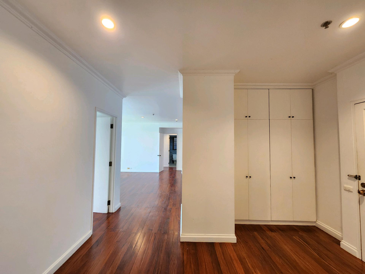 For RentCondoWongwianyai, Charoennakor : River View ❤️ Baan Chao Praya Condominium for Rent 
 Near Icon Siam