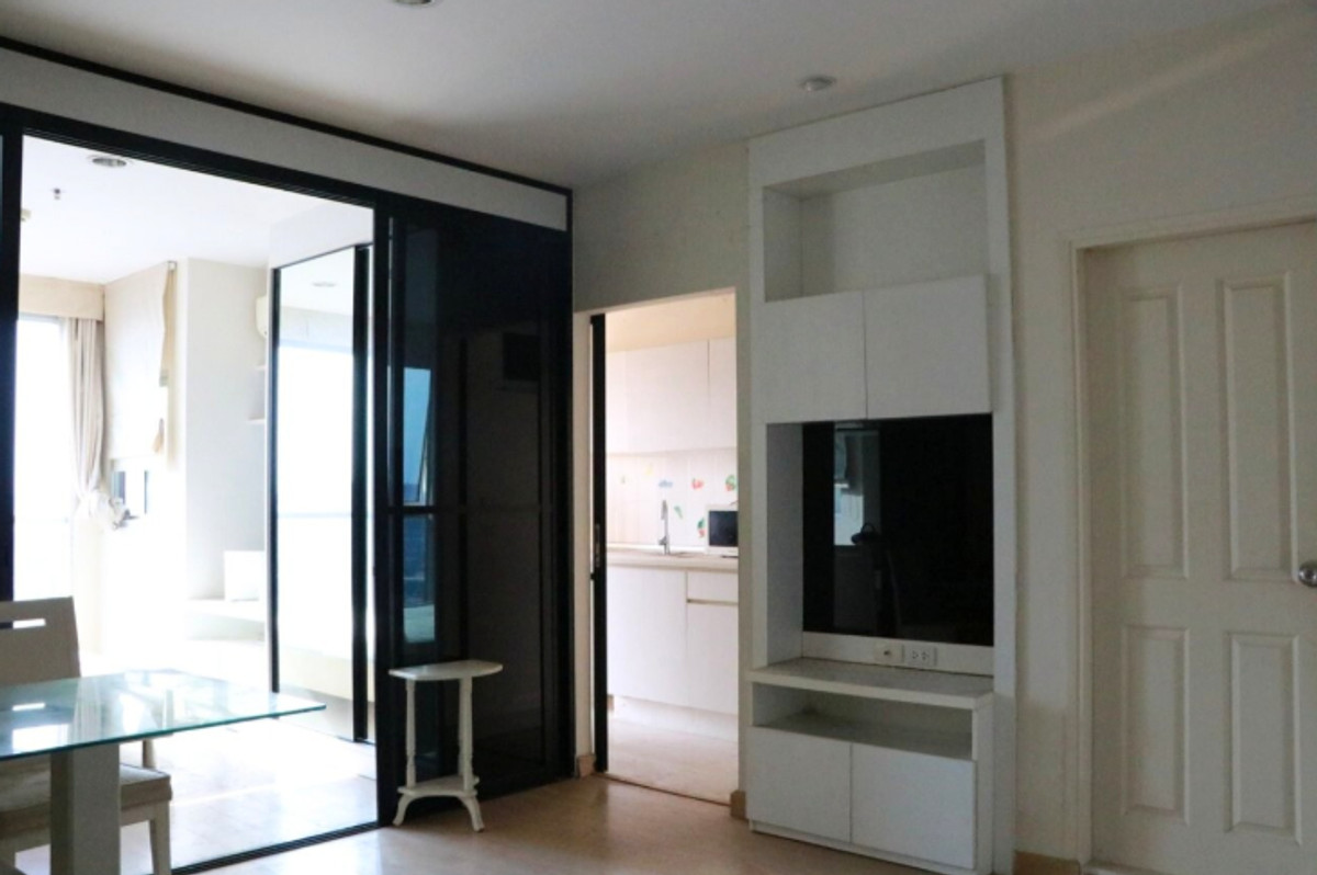 ขายคอนโดลาดพร้าว เซ็นทรัลลาดพร้าว : คอนโด ไลฟ์ แอท ลาดพร้าว 18 ชั้น 26 ใจกลางลาดพร้าว ใกล้ MRT ลาดพร้าว 