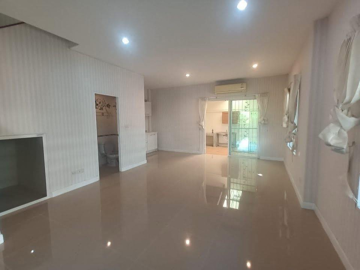 ขายทาวน์โฮมพุทธมณฑล ศาลายา : ทาวน์เฮ้าส์ เดอะ กรีนเนอร์รี่ 7 ปิ่นเกล้า - พุทธมณฑล / 3 ห้องนอน (ขาย), The Greenery 7 Pinklao - Phutthamonthon / Townhouse 3 Bedrooms (FOR SALE) BALL218