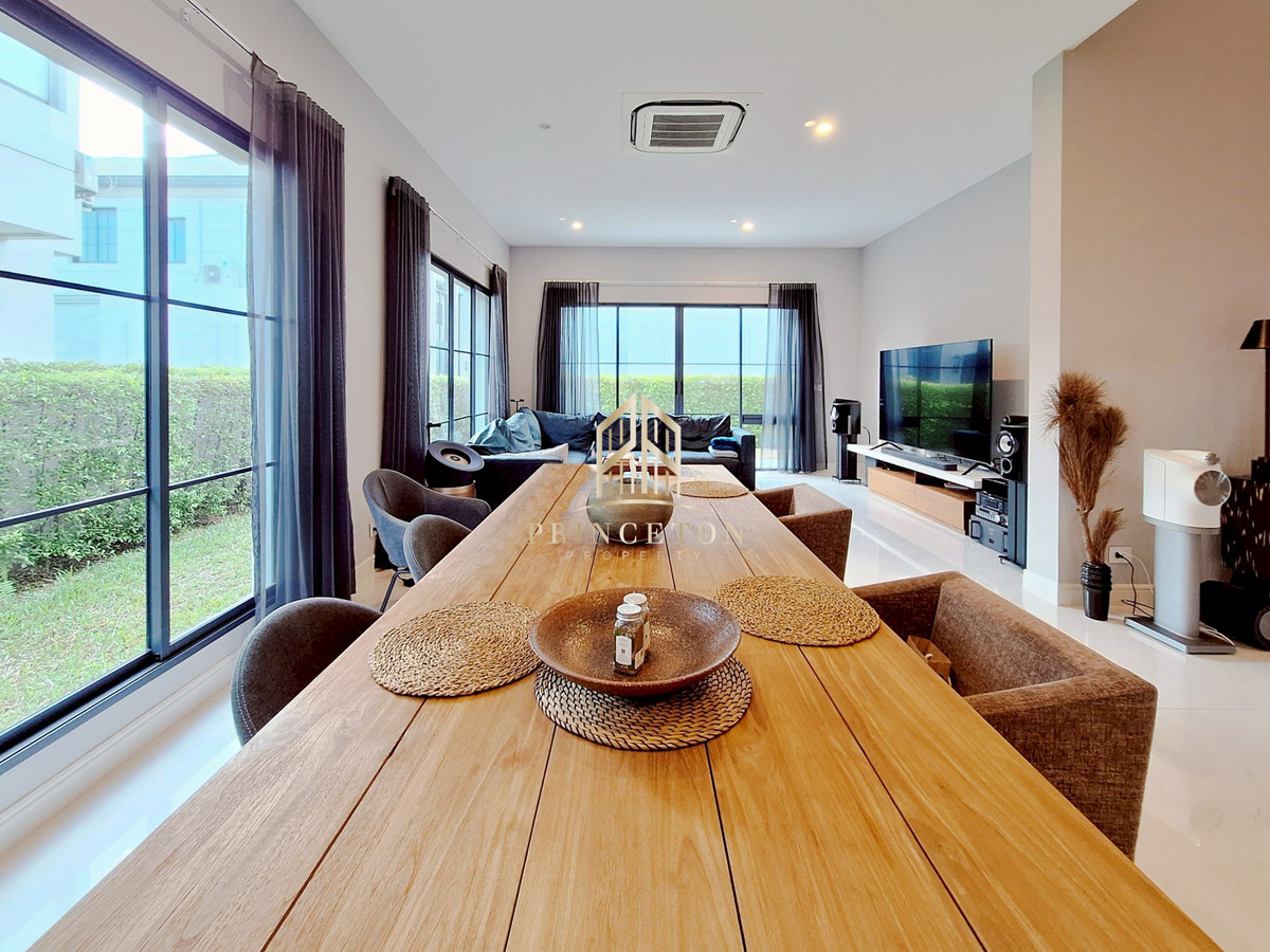 บ้านพัฒนาการ ศรีนครินทร์ : ขายหรือให้เช่า บ้านหรูสไตล์คฤหาสน์ นาราสิริ กรุงเทพกรีฑา 📞092-4252445 Narasiri Krungthep Kreetha