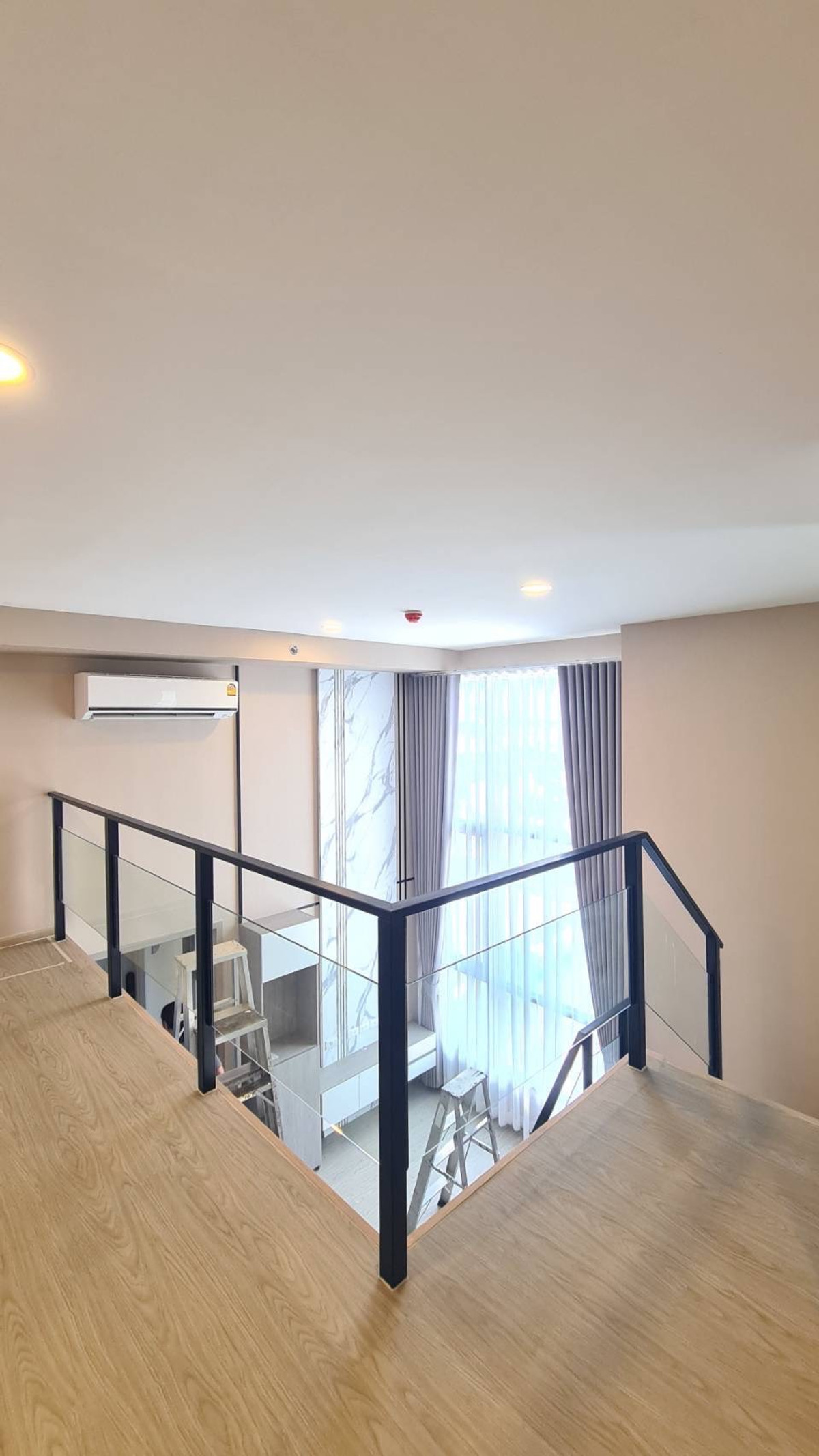 ขายคอนโดเสรีไทย-นิด้า : ขายคอนโด Origin Plug & Play Ramkhamhaeng 103 เฟอร์นิเจอร์ครบ พร้อมเข้าอยู่