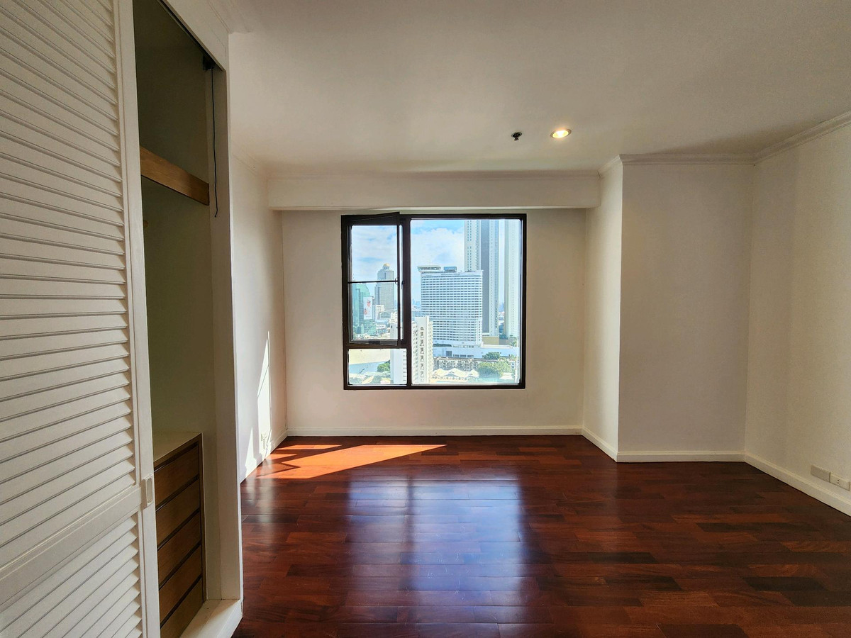 For RentCondoWongwianyai, Charoennakor : River View ❤️ Baan Chao Praya Condominium for Rent 
 Near Icon Siam