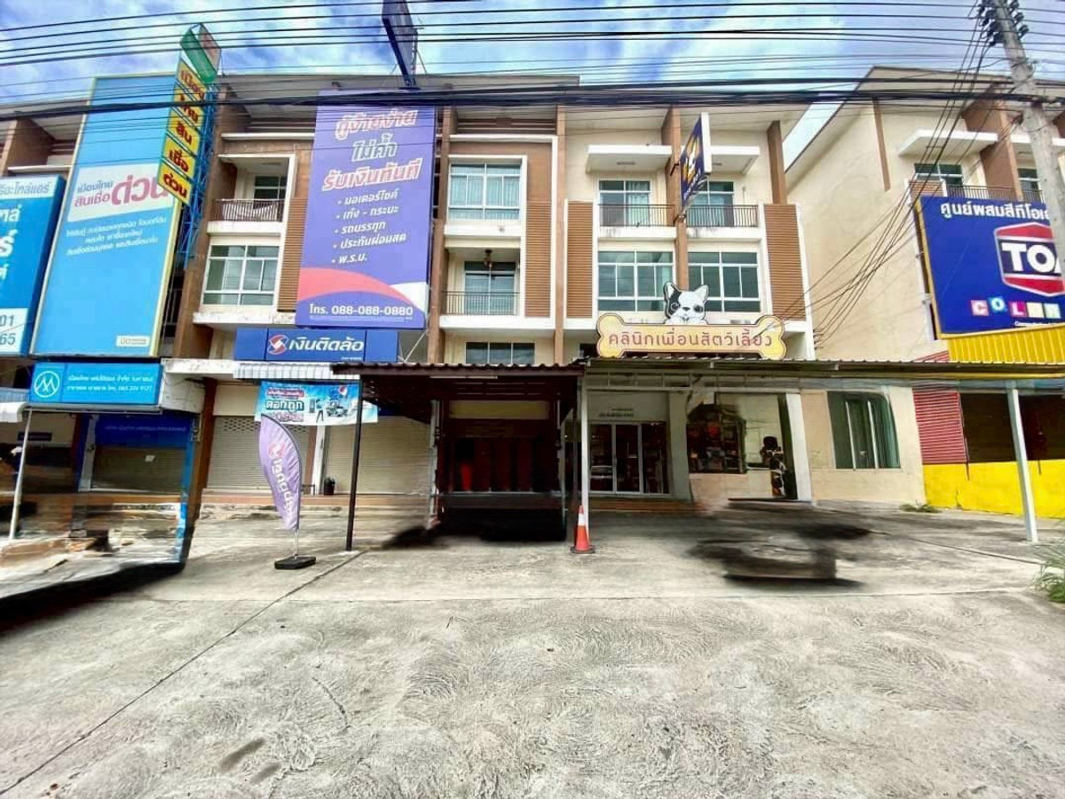 ขายอาคารพาณิชย์ศรีราชา แหลมฉบัง บ้านบึง : อาคารพาณิชย์ เดอะ พอยท์ บ่อวิน / 3 ชั้น (ขาย), The Point Bowin / Commercial Building 3 Storey (FOR SALE) YEAN072