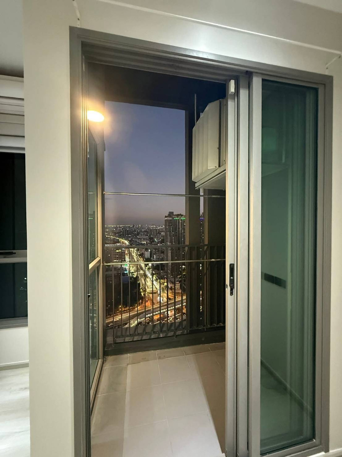 For SaleCondoThaphra, Talat Phlu, Wutthakat : 💥SL-9719💥 Condo for sale, beautiful unit, great price, Whizdom Station Ratchada - Thapra👉Add Line @rangrak