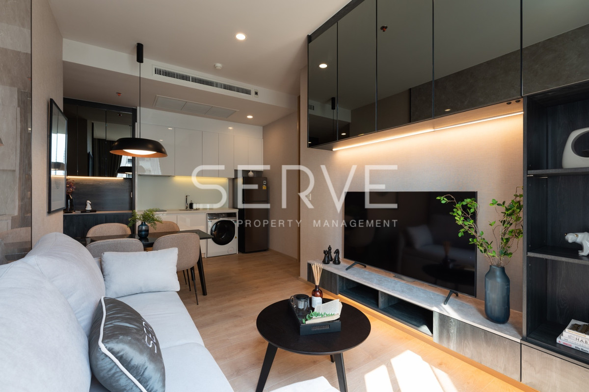 For RentCondoSukhumvit, Asoke, Thonglor : 🔥Nice Room 1 Bed Corner Unit High Fl. 10+ Good Location Close to BTS Asok & MRT Sukhumvit 550 m. at Noble BE19 Condo / For Rent