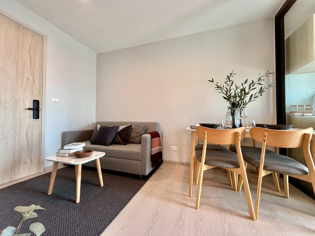 ให้เช่าคอนโดพัฒนาการ ศรีนครินทร์ : ให้เช่า 📍 Nue Noble Srinakarin - Lasalle 📍 เฟอร์นิเจอร์ และ เครื่องใช้ไฟฟ้าครบ ใกล้ MRT ศรีลาซาล