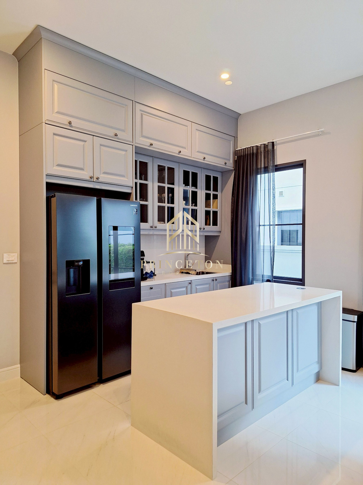 บ้านพัฒนาการ ศรีนครินทร์ : ขายหรือให้เช่า บ้านหรูสไตล์คฤหาสน์ นาราสิริ กรุงเทพกรีฑา 📞092-4252445 Narasiri Krungthep Kreetha