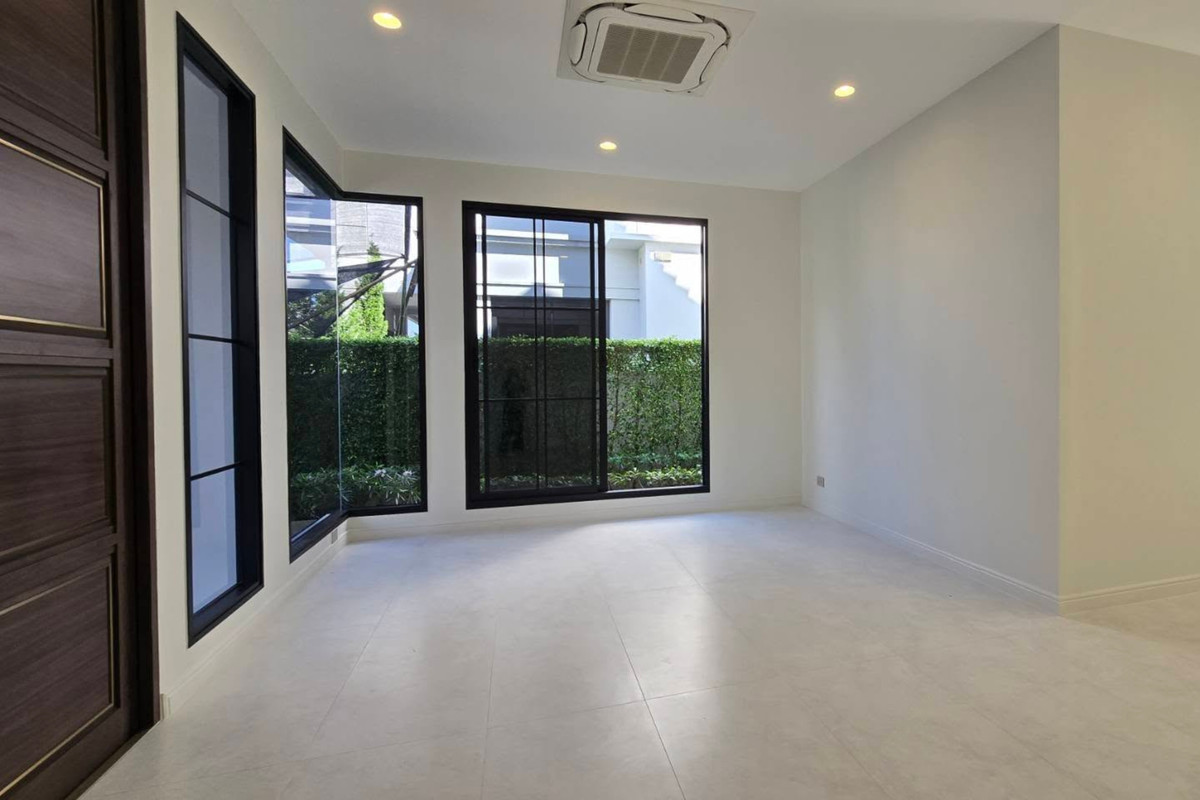 For RentHouseKasetsart, Ratchayothin : Luxury house for rent Large new house, 4 bedrooms, 378 sq m.