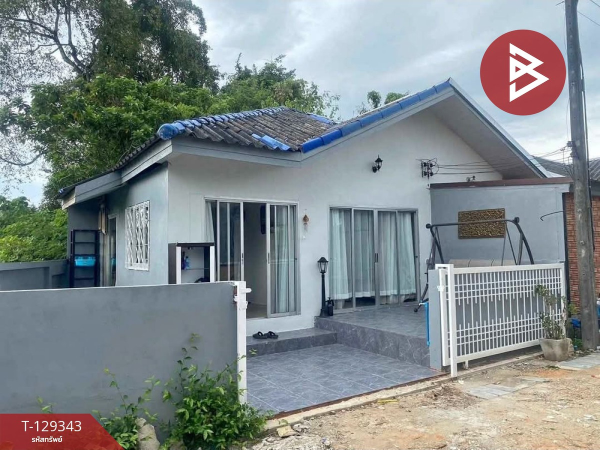 For SaleTownhomeTrang : Single-story townhouse for sale, area 21 sq m, Khok Lor, Trang.