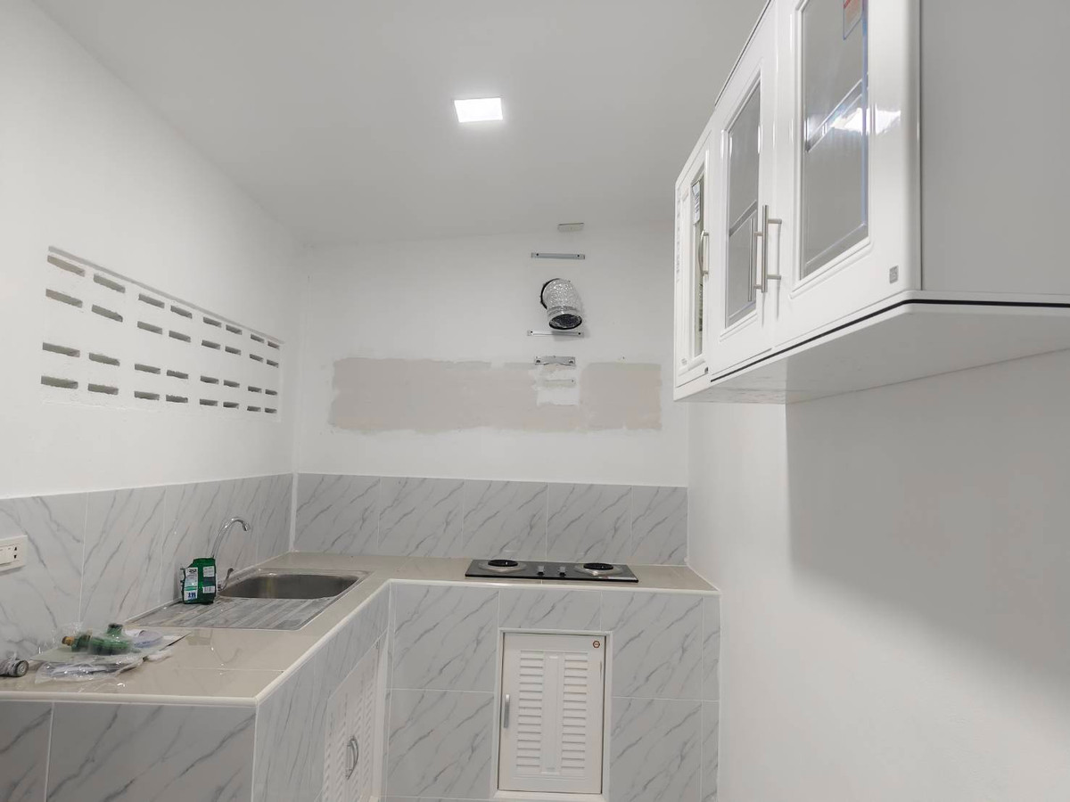 For SaleHousePattaya, Bangsaen, Chonburi : House with land in Soi Tesaban 1 / 3 bedrooms (for sale), House with land in Soi Tesaban 1 / 3 Bedrooms (FOR SALE) AM020