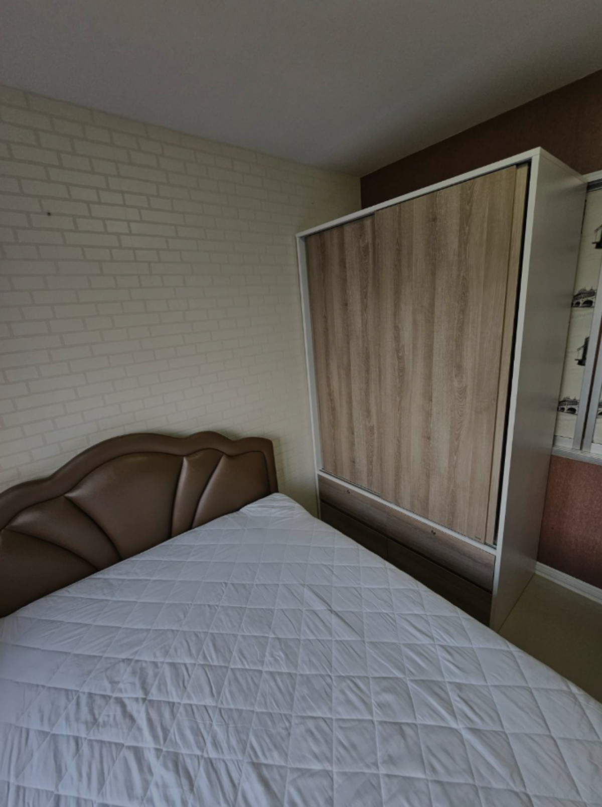 For RentCondoRamkhamhaeng, Hua Mak : For rent, Lumpini Bodindecha-Ramkhamhaeng, Building B4, 4th floor, beautiful, has washing machine, 2 air conditioners, bedroom uses new air conditioner, near Bodinde Town in Town, 8000 baht/mo.