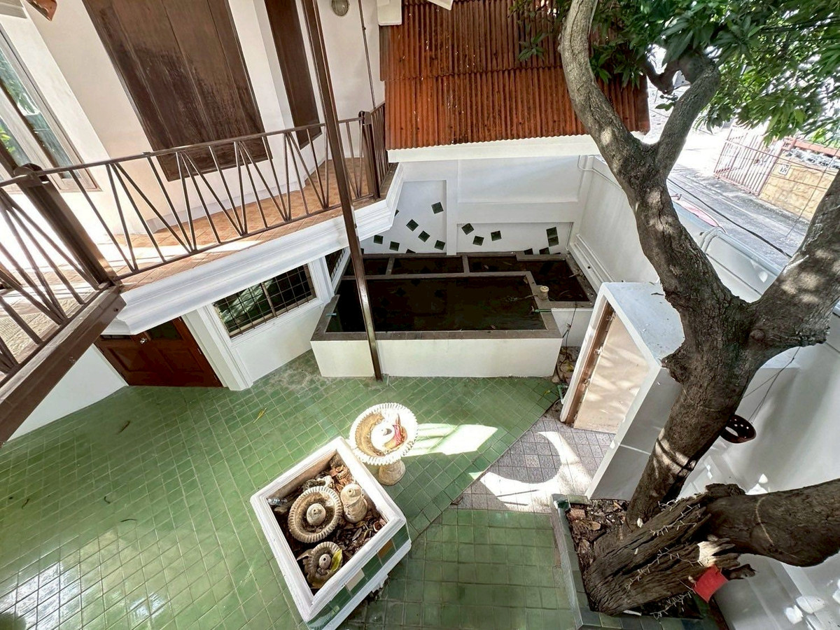 ให้เช่าโฮมออฟฟิศรัชดา ห้วยขวาง : LTH14020 – Home Office for Rent | Phawana | 500 sqm | 4 Beds 4 Baths | Near MRT Phawana | 45K/Month | โฮมออฟฟิศให้เช่า ภาวนา