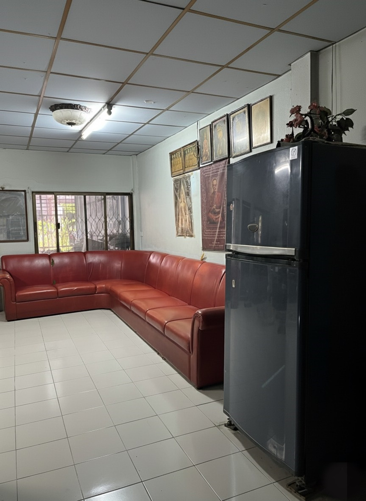 ขายที่ดินรัชดา ห้วยขวาง : ขายที่ดินพร้อม ทาวน์เฮ้าส์ 2 ชั้นหลังมุม 50 ตรว.ซอยอินทามระ 43 แขวงรัชดาภิเษกรัชดาภิเษก เขตดินแดง กรุงเทพฯ ราคา 7,900,000 บาท