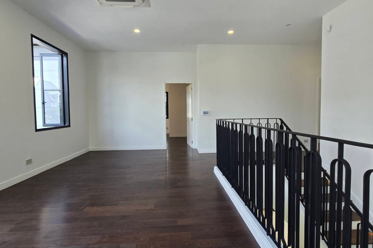 For RentHouseKasetsart, Ratchayothin : Luxury house for rent Large new house, 4 bedrooms, 378 sq m.