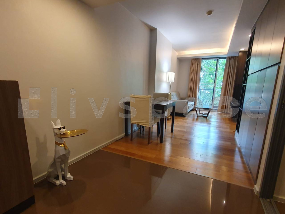 For SaleCondoWitthayu, Chidlom, Langsuan, Ploenchit : ▚ LE192ツ [FOR SALE] Best Deal Below Market Price! Focus Ploenchit 1 Bed 47.78 sq.m. Green & City View - All Transfer Fees FREE! Only 5.86 MB