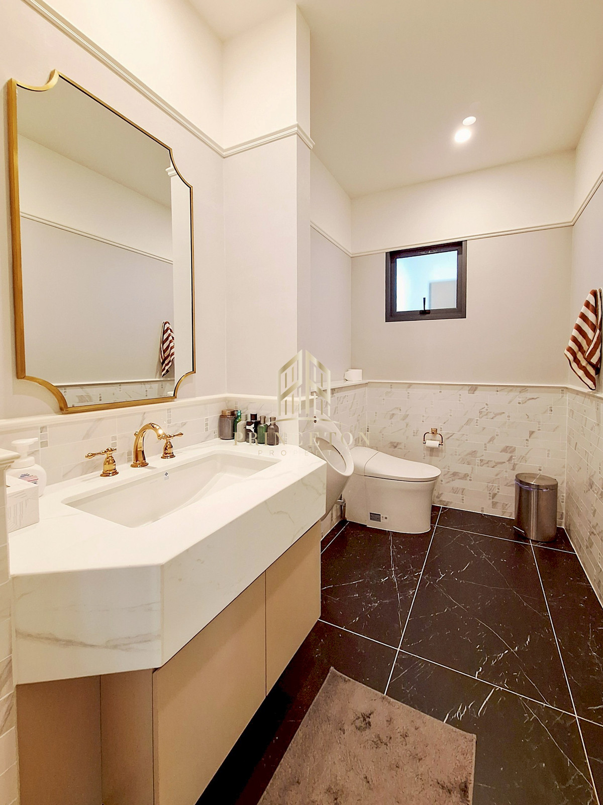 บ้านพัฒนาการ ศรีนครินทร์ : ขายหรือให้เช่า บ้านหรูสไตล์คฤหาสน์ นาราสิริ กรุงเทพกรีฑา 📞092-4252445 Narasiri Krungthep Kreetha