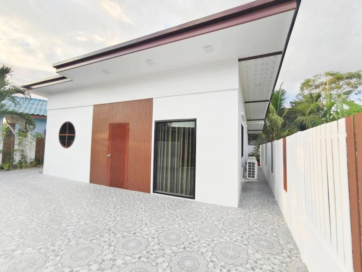 For SaleTownhomePattaya, Bangsaen, Chonburi : Saenrak Project 3 Townhouse / 2 Bedrooms (FOR SALE) AM013