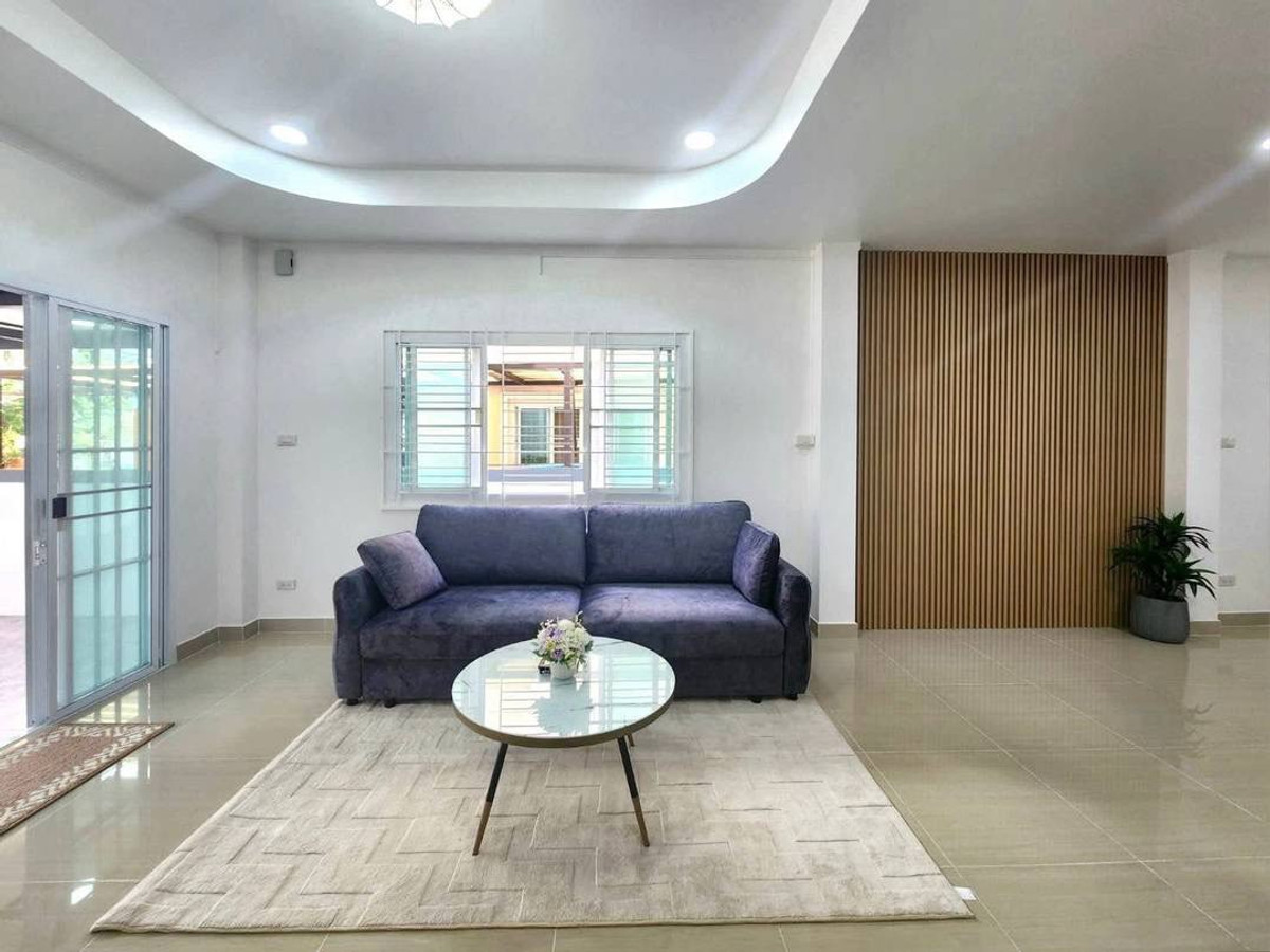 For SaleSriracha Laem Chabang Ban Bueng : Nathawadee 4 Suansua - Nongkho Semi-Detached House / 4 Bedrooms (FOR SALE) YEAN073