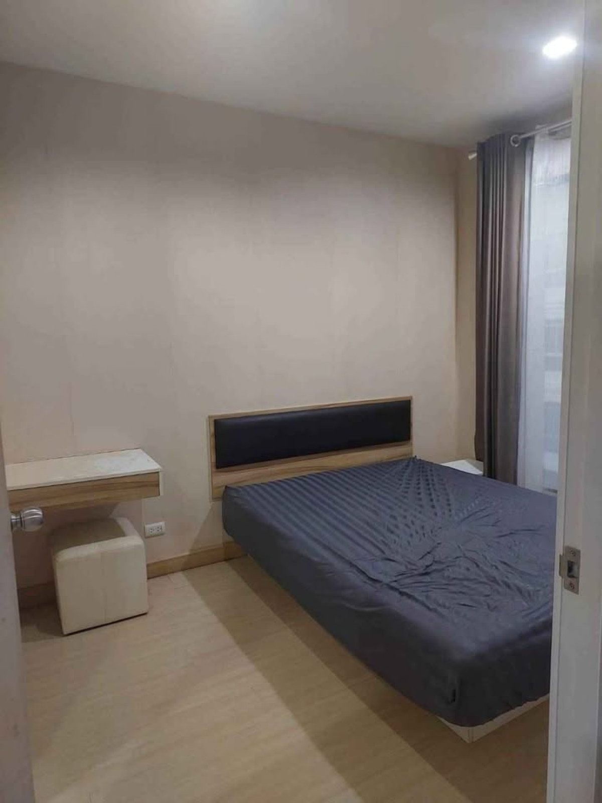 ขายคอนโดรัตนาธิเบศร์ สนามบินน้ำ พระนั่งเกล้า : ขายคอนโด The Privacy Rewadee เฟอร์ครบ ใกล้ MRT และรถไฟฟ้าสายสีชมพู (AM2107)