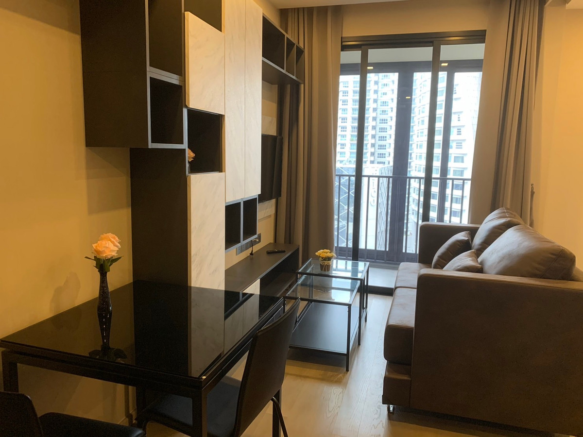For RentCondoSukhumvit, Asoke, Thonglor : !! Beautiful room for rent, Ashton Asoke Condo, near MRT Sukhumvit.