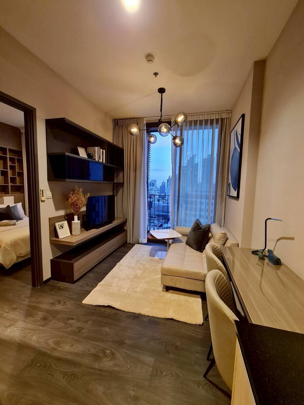 For RentCondoSukhumvit, Asoke, Thonglor : 1 bed 1 bath 35 sqm condo at Edge Sukhumvit 23 for rent 27,000THB per month, Asoke BTS station