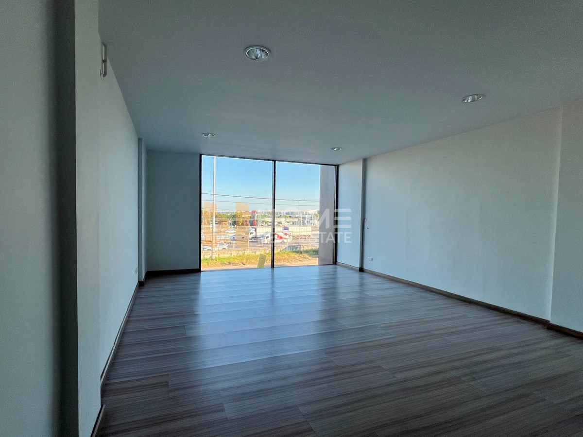 For RentHome OfficeMin Buri, Romklao : City Link Rama 9 - Srinakarin / 5 Bedrooms (FOR SALE) BZD096