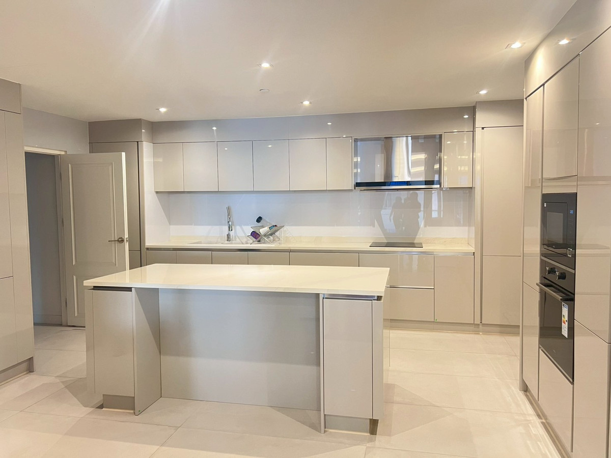 For SaleCondoSukhumvit, Asoke, Thonglor : LTHC14005 – Condo for Sale | Century Heights | 256 sqm | 3 Beds 3 Baths | Near BTS Asok | 29 MB | Condo for sale Century Heights