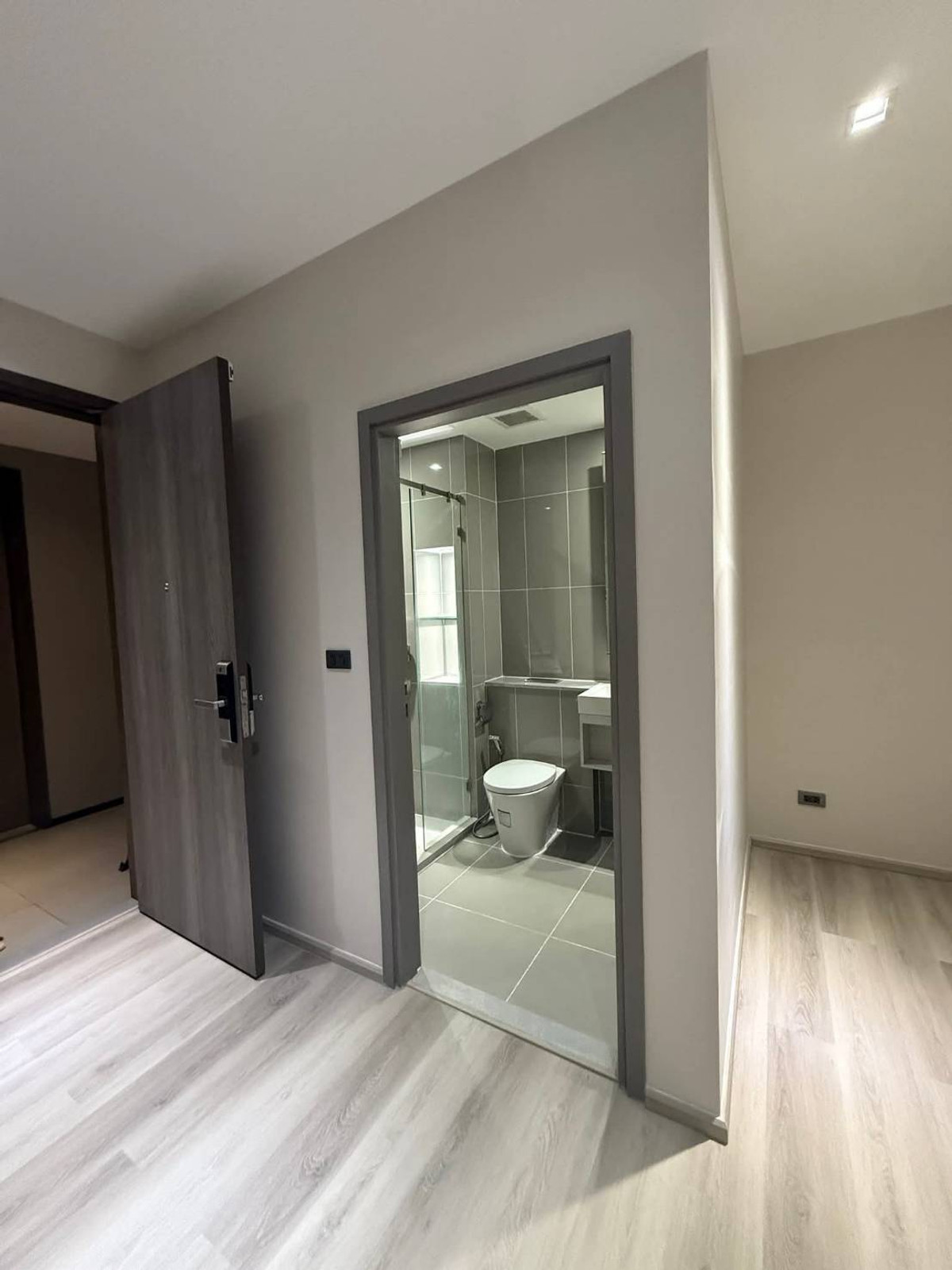 For SaleCondoThaphra, Talat Phlu, Wutthakat : 💥SL-9719💥 Condo for sale, beautiful unit, great price, Whizdom Station Ratchada - Thapra👉Add Line @rangrak