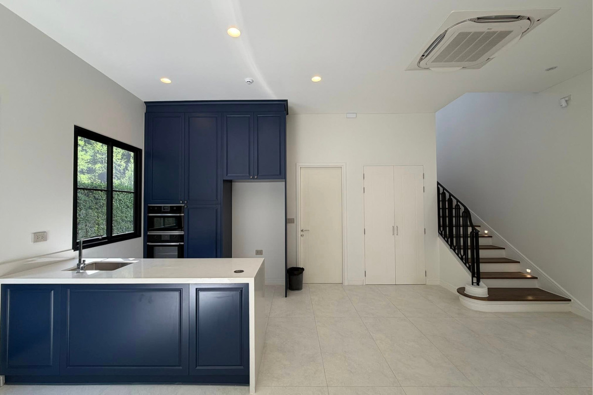 For RentHouseKasetsart, Ratchayothin : Luxury house for rent Large new house, 4 bedrooms, 378 sq m.