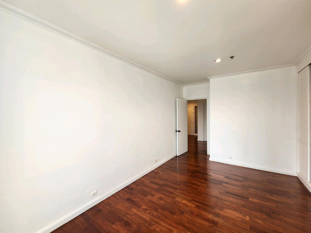 For RentCondoWongwianyai, Charoennakor : River View ❤️ Baan Chao Praya Condominium for Rent 
 Near Icon Siam