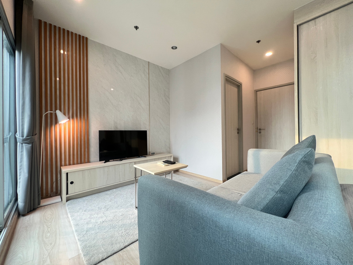 ให้เช่าคอนโดรัชดา ห้วยขวาง : RC124725 Condo for rent at NOBLE REVOLVE RATCHADA ใกล้ MRT สถานีศูนย์วัฒนธรรม 