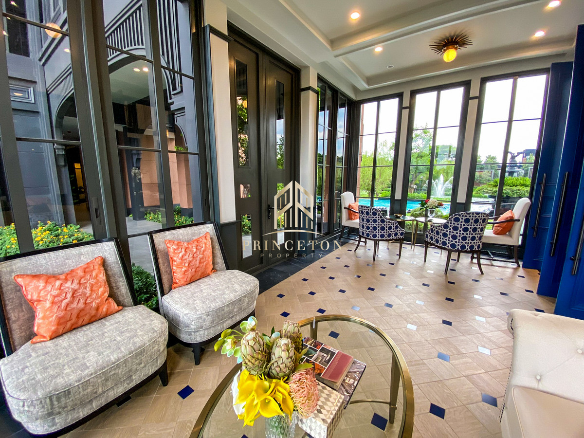 บ้านพัฒนาการ ศรีนครินทร์ : ขายหรือให้เช่า บ้านหรูสไตล์คฤหาสน์ นาราสิริ กรุงเทพกรีฑา 📞092-4252445 Narasiri Krungthep Kreetha