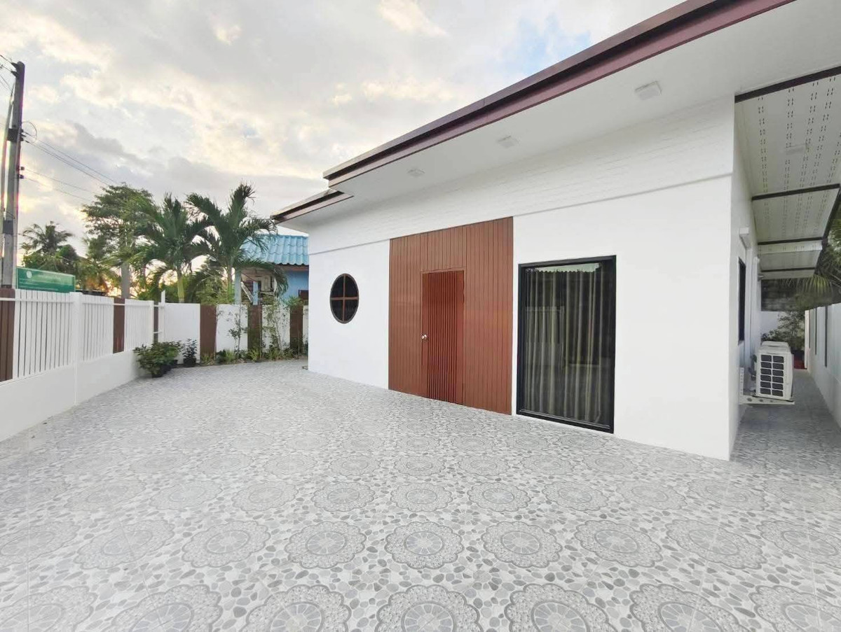 For SaleTownhomePattaya, Bangsaen, Chonburi : Saenrak Project 3 Townhouse / 2 Bedrooms (FOR SALE) AM013