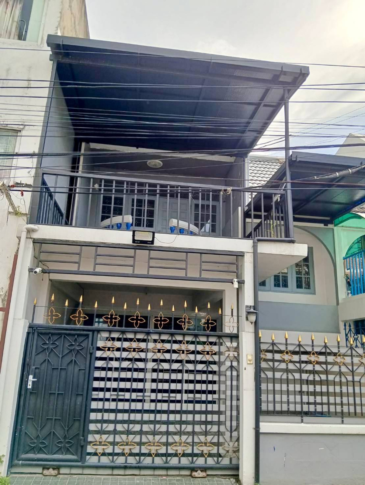 ขายทาวน์โฮมนนทบุรี บางใหญ่ บางบัวทอง : ทาวเฮ้าส์ 2 ชั้น พื้นที่ 24 ตรว. เดินทางง่ายมากครับ อยู่หลังเซเว่น ใกล้ BTS กรมทหารราบที่ 11 เพียง 350 เมตร ไป ม.ศรีปทุม 