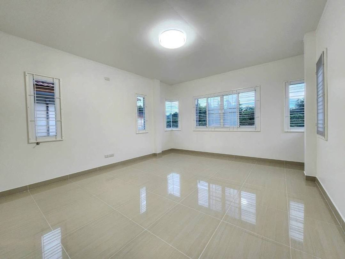 For SaleSriracha Laem Chabang Ban Bueng : Nathawadee 4 Suansua - Nongkho Semi-Detached House / 4 Bedrooms (FOR SALE) YEAN073