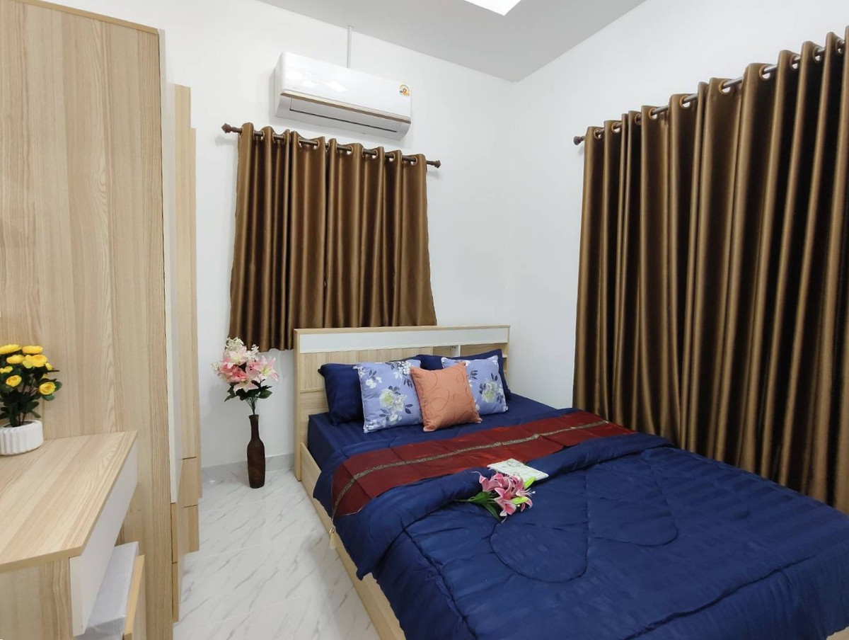 For SaleTownhomePattaya, Bangsaen, Chonburi : Saenrak Project 3 Townhouse / 2 Bedrooms (FOR SALE) AM013