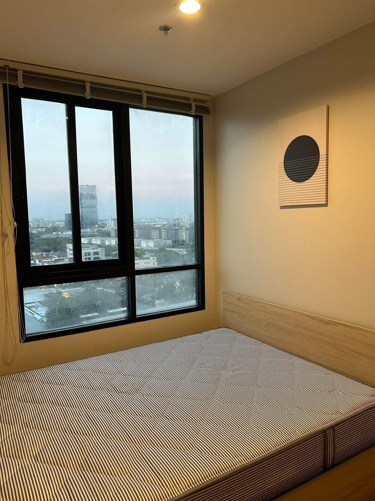 ให้เช่าคอนโดพัฒนาการ ศรีนครินทร์ : ให้เช่า 📍 Nue Noble Srinakarin - Lasalle 📍 เฟอร์นิเจอร์ และ เครื่องใช้ไฟฟ้าครบ ใกล้ MRT ศรีลาซาล