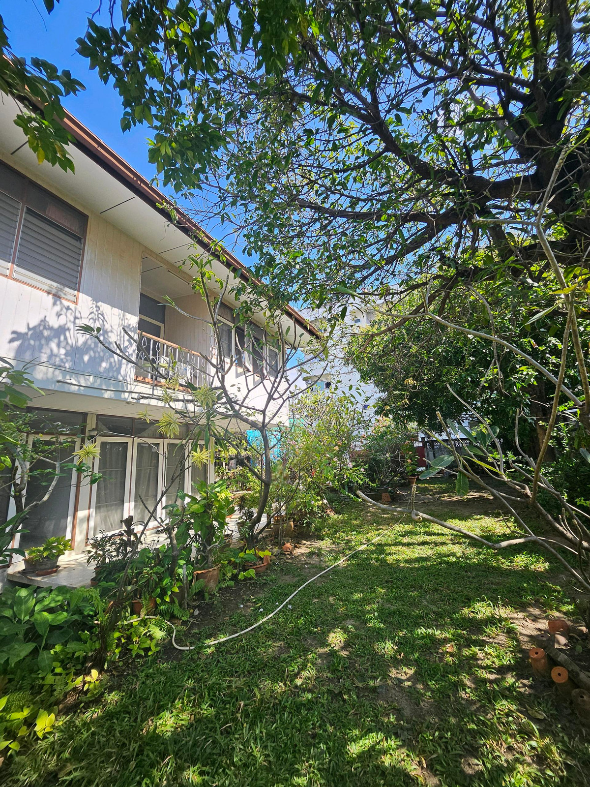 ขายที่ดินพระราม 8 สามเสน ราชวัตร : ขายที่ดินพร้อมสิ่งปลูกสร้างทำเลหายาก ย่านสามเสน – ซอยองครักษ์ เงียบสงบ เป็นส่วนตัว ใจกลางเมืองชั้นใน