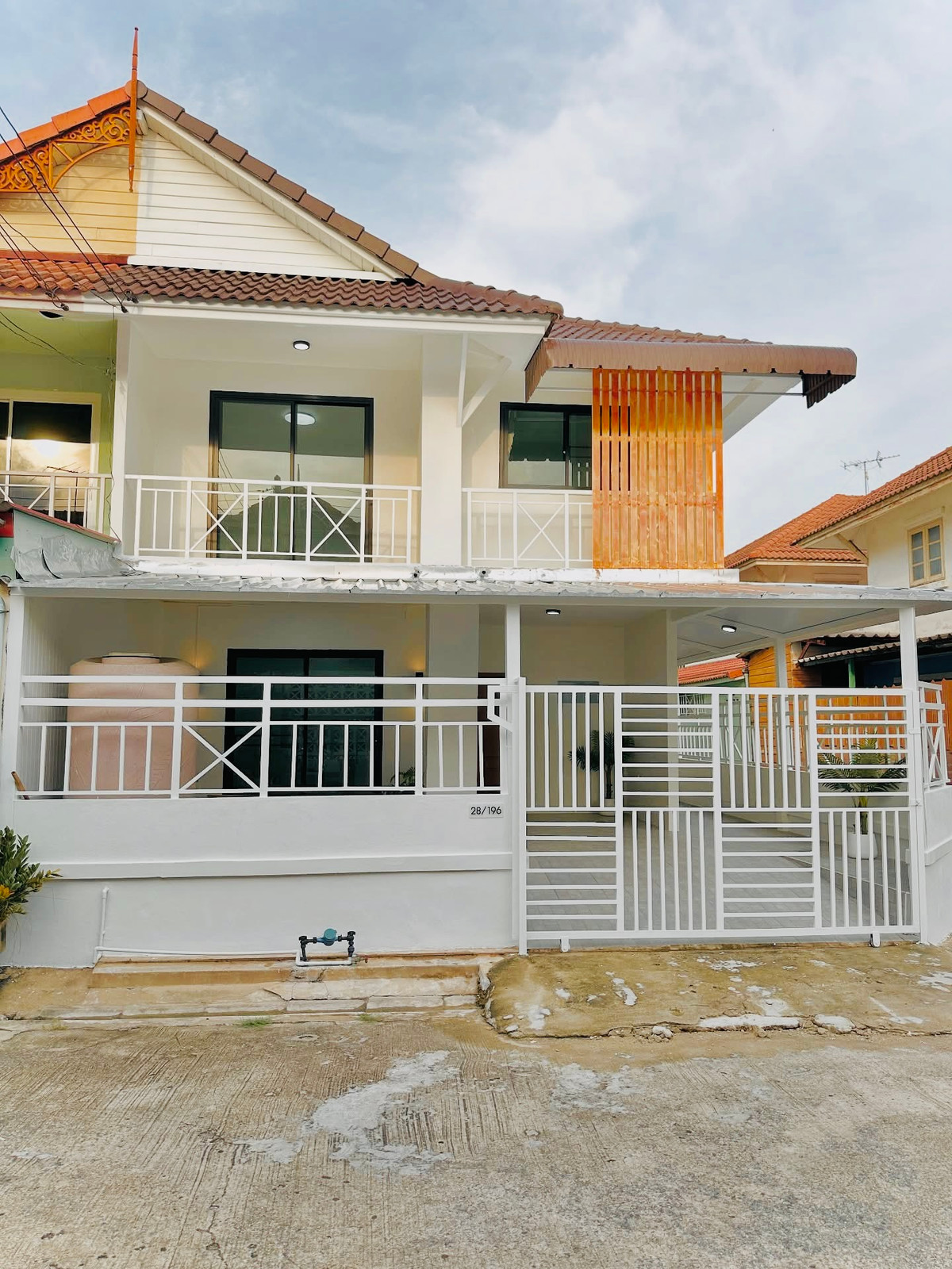 ขายทาวน์โฮมปทุมธานี รังสิต ธรรมศาสตร์ : 📍หมู่บ้านพฤกษา 9 คลอง 3 ซอย16 ทาวน์เฮ้าส์หลังมุมราคาดีที่สุดในโครงการ  เพียง 1.99ลบ. ฟรีโอน ฟรีดาวน์ กู้ได้เต็ม100% 