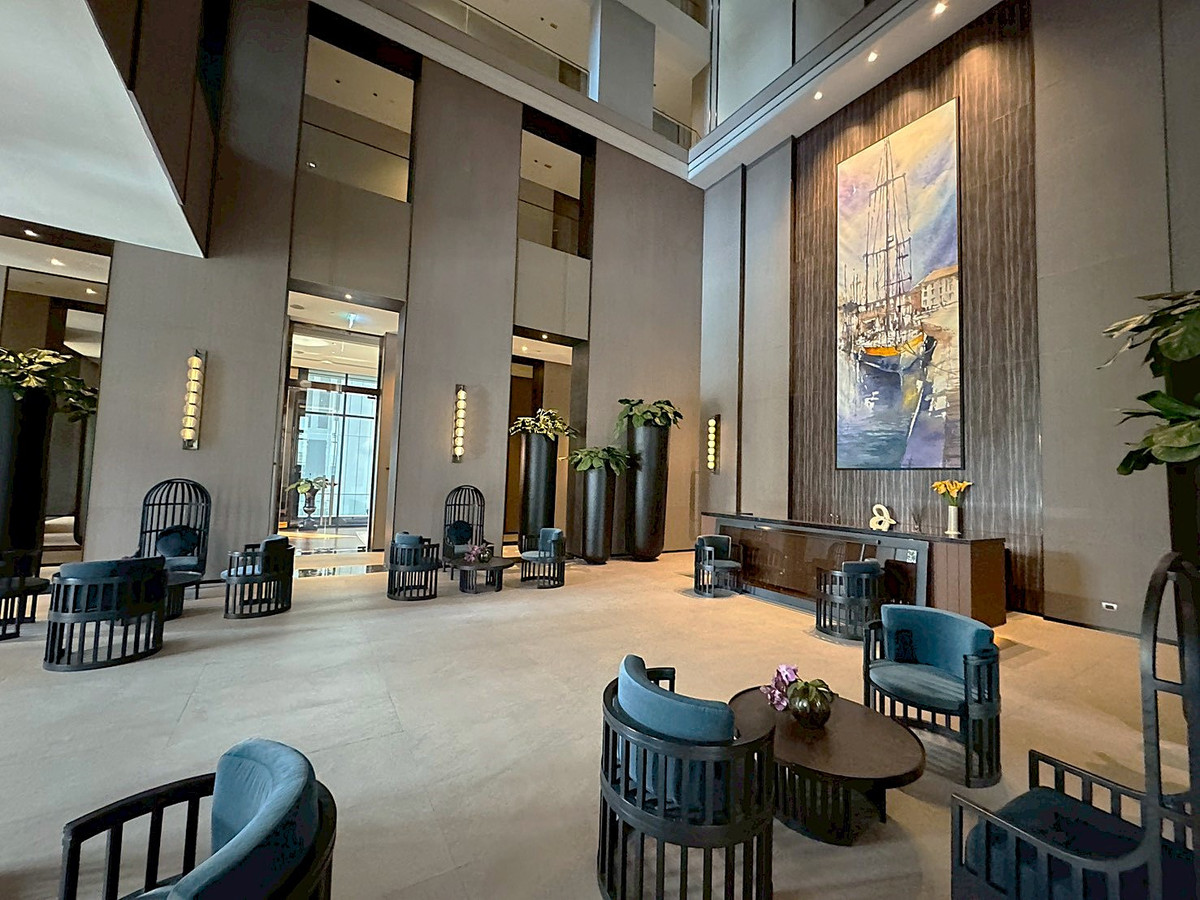 For RentCondoSukhumvit, Asoke, Thonglor : Super Luxury condominium, premium materials, high floor with beautiful views in the prestigious Thonglor area ** NO CO-AGENT **