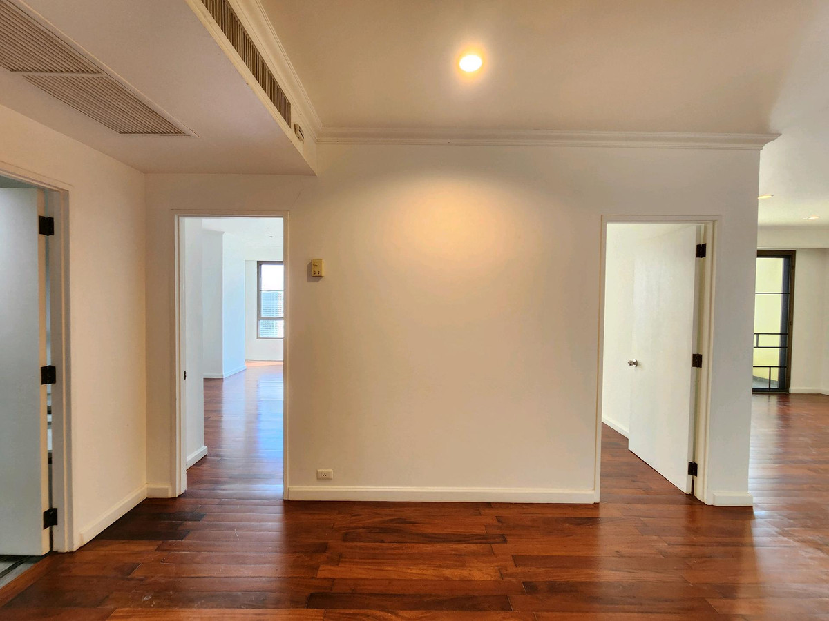 For RentCondoWongwianyai, Charoennakor : River View ❤️ Baan Chao Praya Condominium for Rent 
 Near Icon Siam