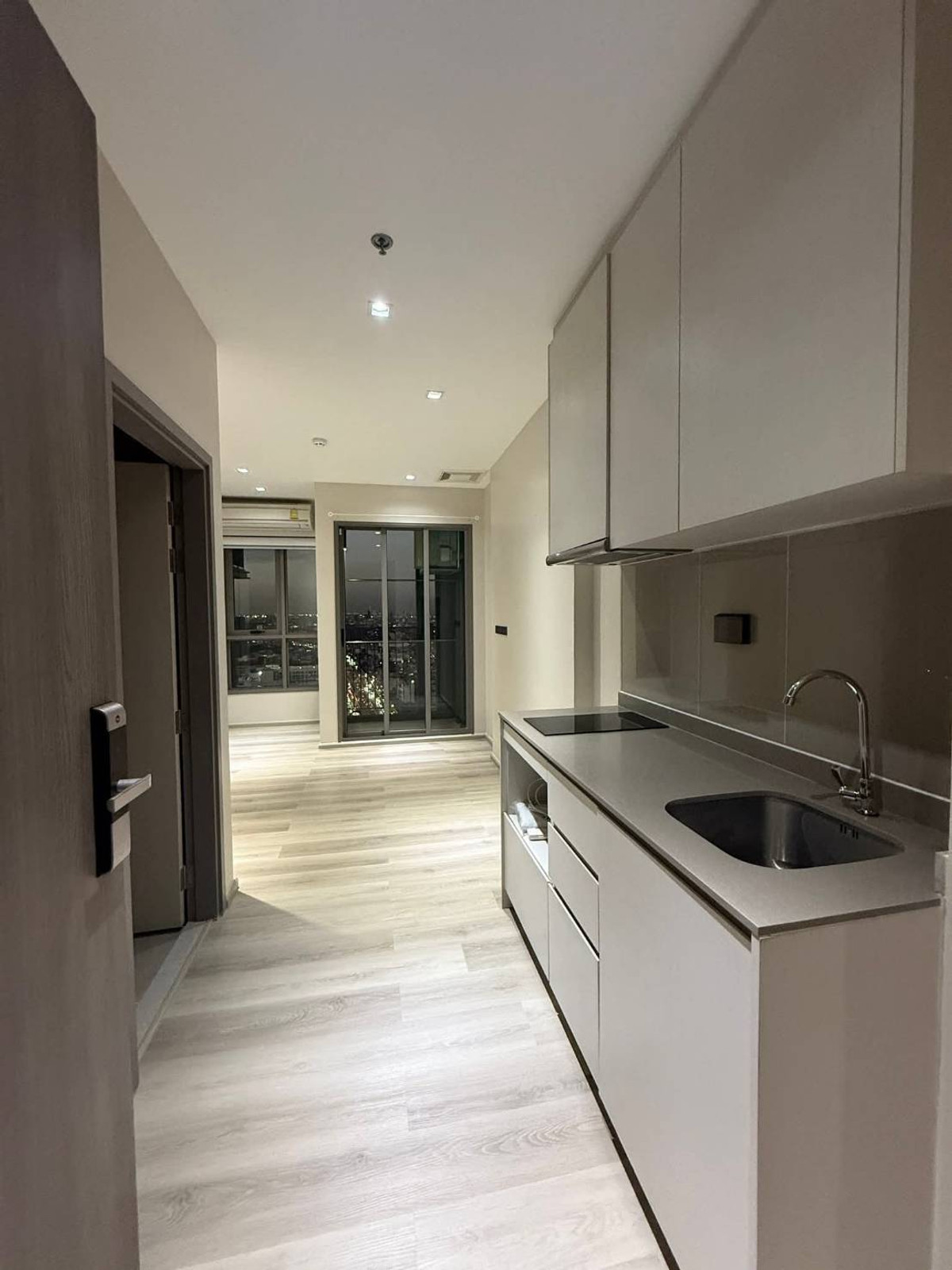 For SaleCondoThaphra, Talat Phlu, Wutthakat : 💥SL-9719💥 Condo for sale, beautiful unit, great price, Whizdom Station Ratchada - Thapra👉Add Line @rangrak