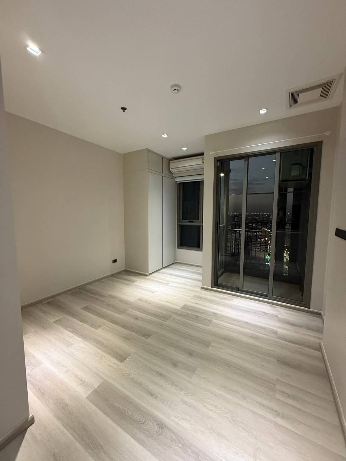 For SaleCondoThaphra, Talat Phlu, Wutthakat : 💥SL-9719💥 Condo for sale, beautiful unit, great price, Whizdom Station Ratchada - Thapra👉Add Line @rangrak